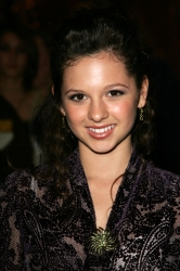 Photos de Mackenzie Rosman - 7th Annual Family Television Awards - 9